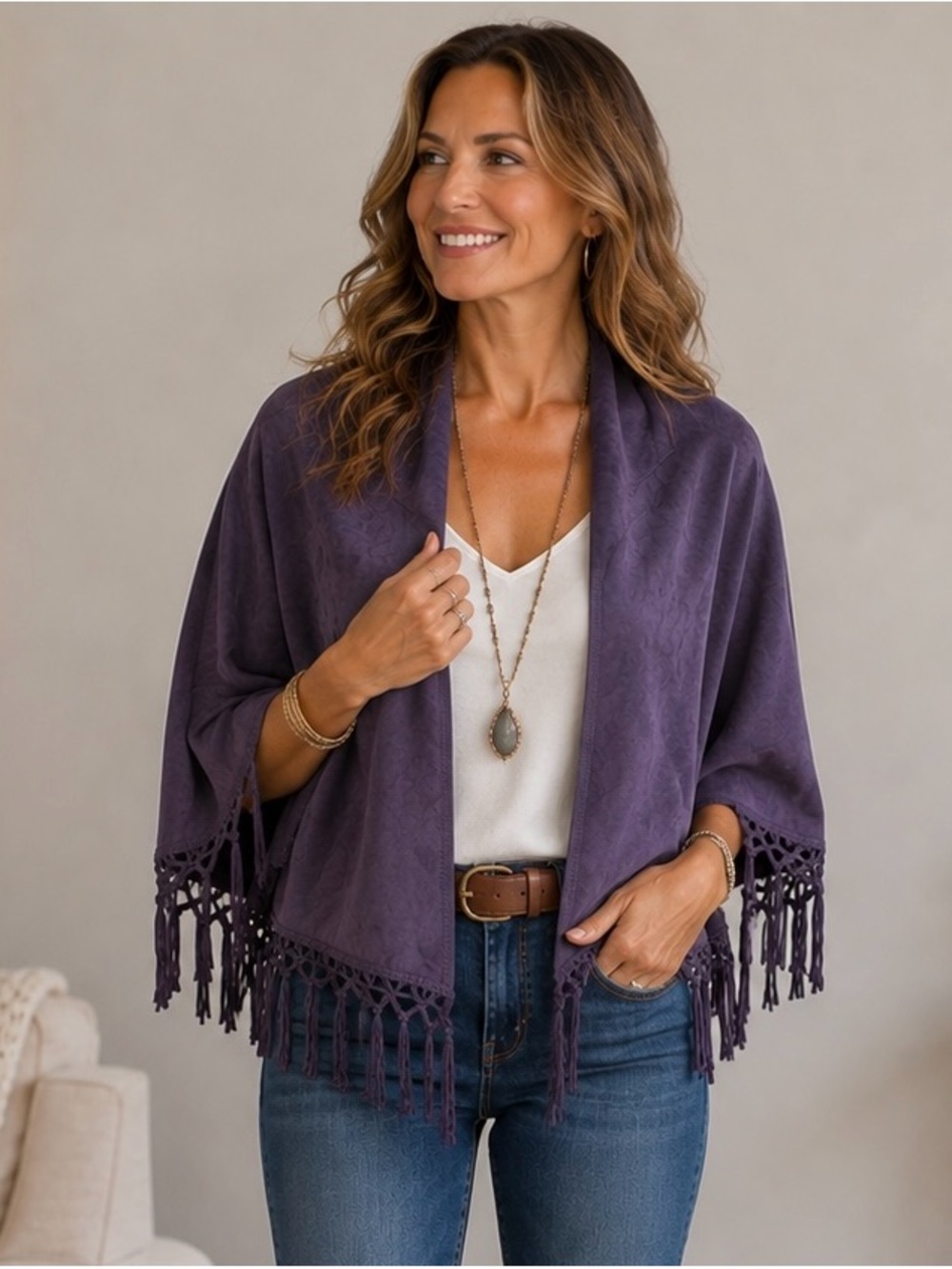 Vera Pelle Women’s Shawl Purple Leather  Scarf Wrap Poncho Fringe Italy One Size